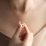 Load image into Gallery viewer, Oval Diopside &amp; Nacre Pendant Necklace
