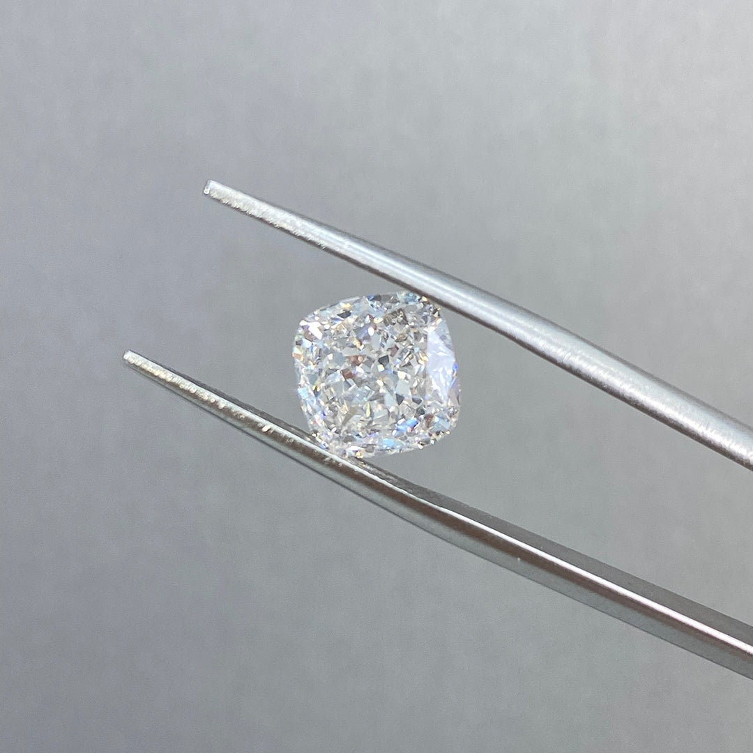 Cushion Cut Lab Diamond 3.04 Ct H VS