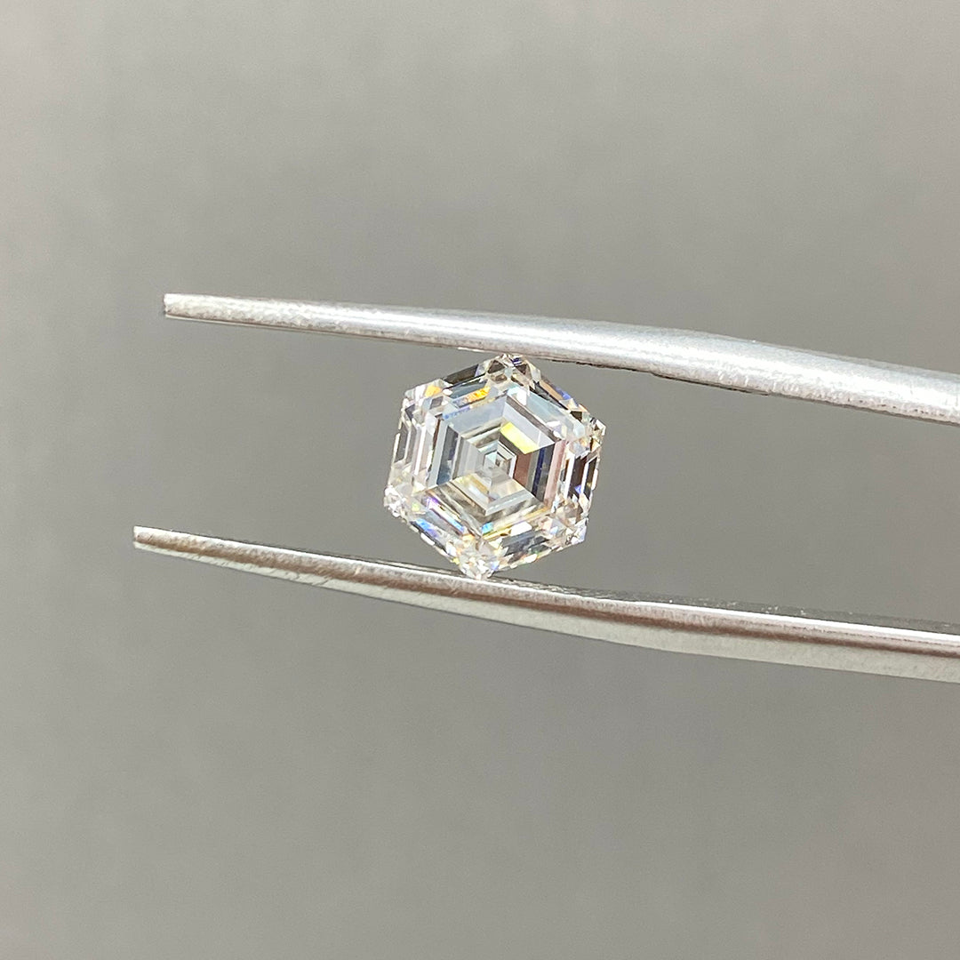 2.158ct  Hexagon  Lab Diamond H VS