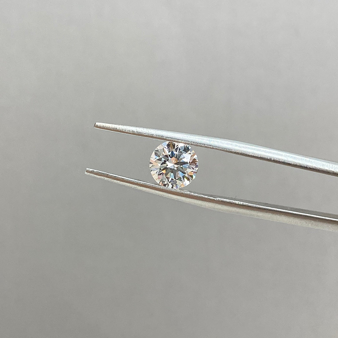 Round Cut Lab Diamond 1.05 Ct G VS1