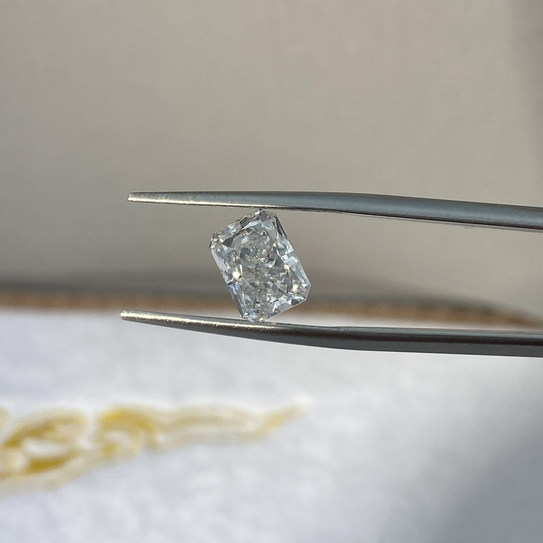 Radiant Cut Lab Diamond 2.155 Ct G VS