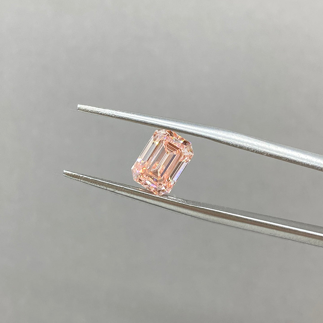 IGI Certified Emerald Cut 1.75 Ct Fancy Pink Lab Diamond VS1 VG Clarity