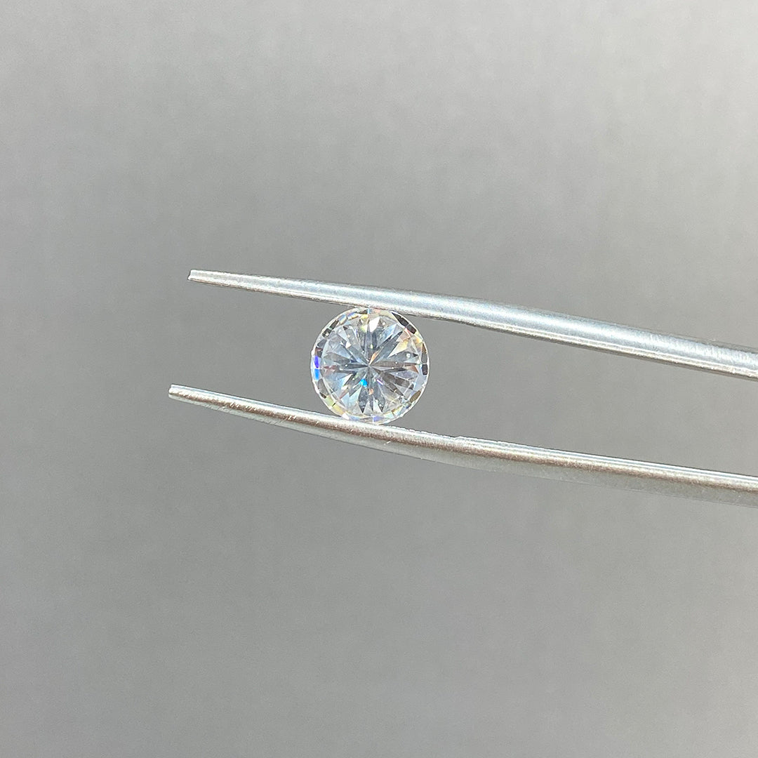 Round Cut Lab Diamond 1.5 Ct G VVS1