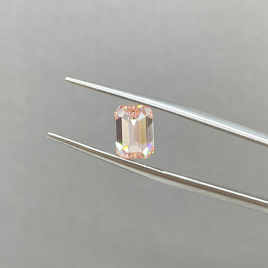 IGI Certified Emerald Cut 1.75 Ct Fancy Pink Lab Diamond VS1 VG Clarity