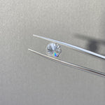 Load image into Gallery viewer, Round Cut Lab Diamond 2.005 Ct G VS2
