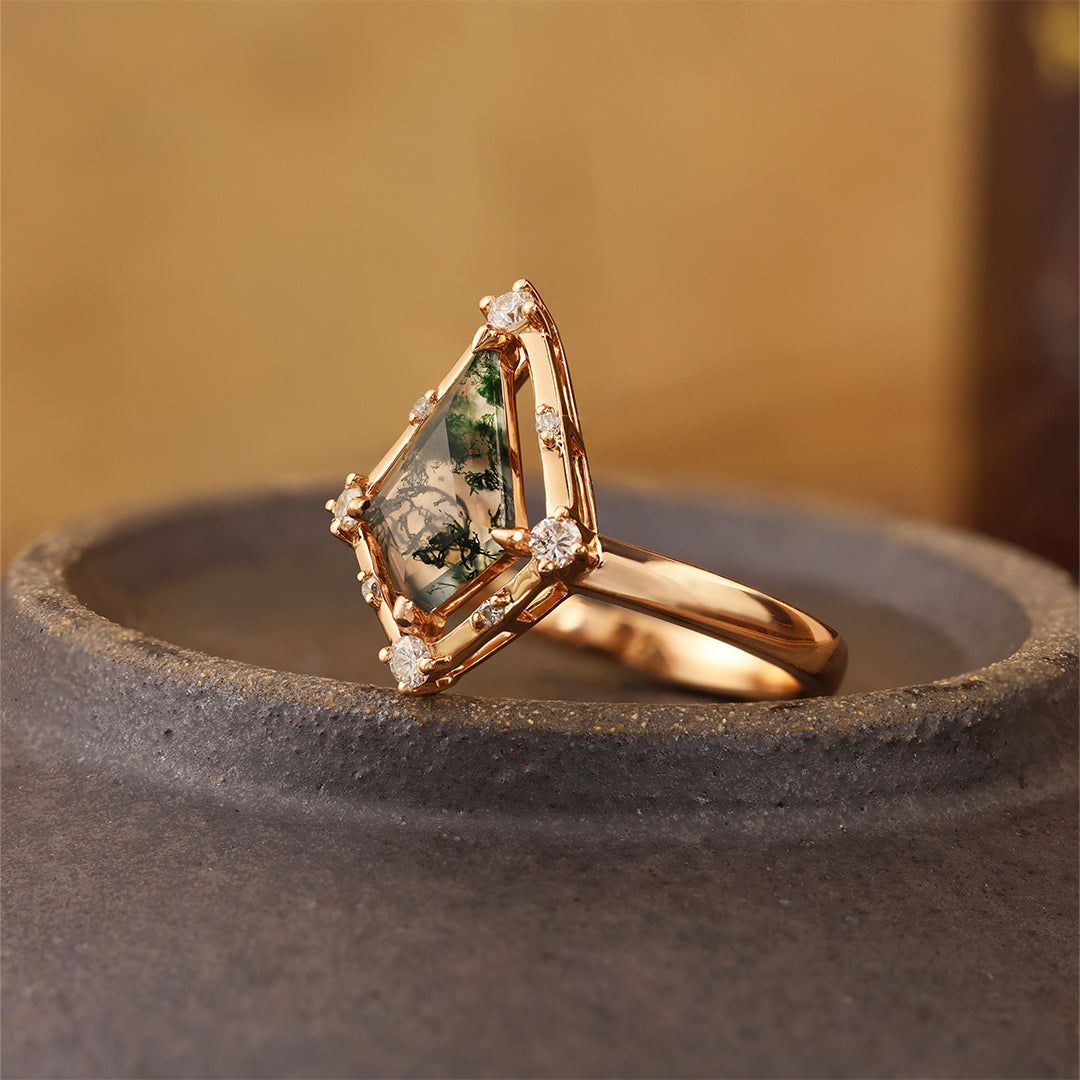 Vintage Kite Cut Moss Agate Art Deco Engagement Ring