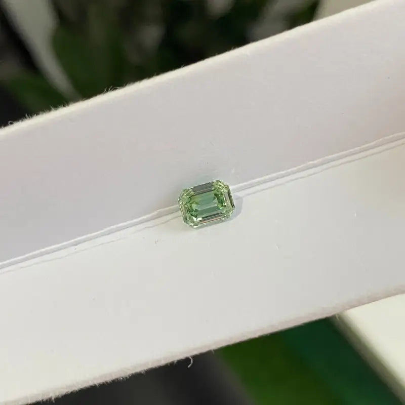 IGI Certified Emerald Cut 1.08 Ct Fancy Intense Green Lab Diamond VS1 Clarity - Gemstone