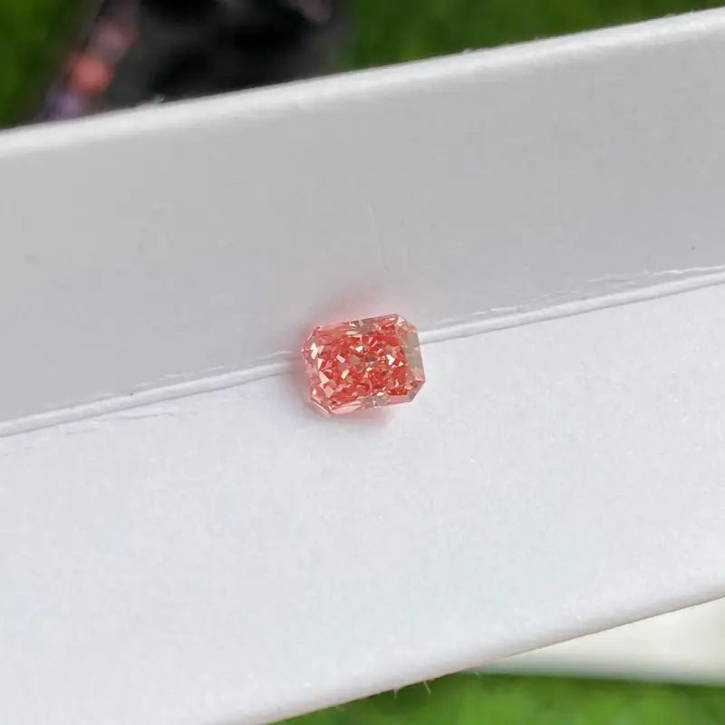 IGI Certified Radiant Cut 1.09 Ct Fancy Intense Pink Lab Diamond VS1 Clarity - Gemstone