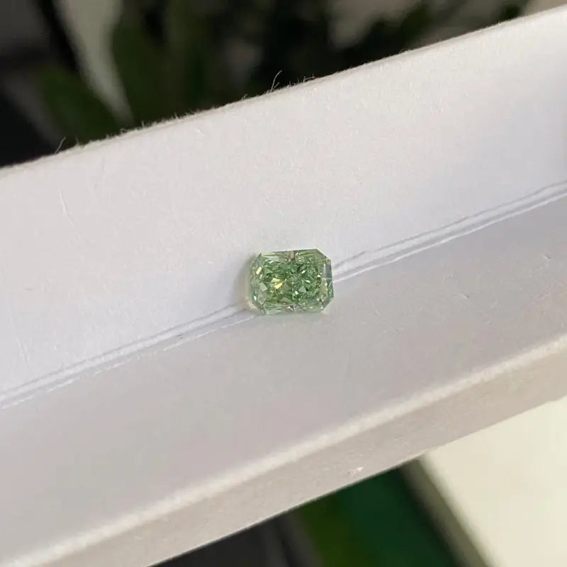 IGI Certified Radiant Cut 1.56 Ct Fancy Intense Green Lab Diamond VS1 Clarity - Gemstone