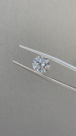 Load and play video in Gallery viewer, Round Cut Lab Diamond 2.1 Ct G VS
