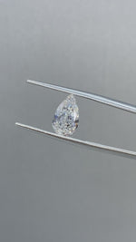 Load and play video in Gallery viewer, Pear Cut Lab Diamond 1.928Ct G VS
