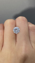 Load and play video in Gallery viewer, Round Cut Lab Diamond 2.105 Ct G VS
