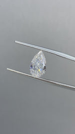 Load and play video in Gallery viewer, Pear Cut Lab Diamond 2.066 Ct FG VS
