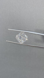 Load and play video in Gallery viewer, Cushion Cut Lab Diamond 3.112 Ct HI VS
