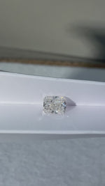 Load and play video in Gallery viewer, Radiant Cut Lab Diamond 2.081 Ct G VS
