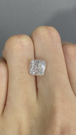 Load and play video in Gallery viewer, Cushion Cut Lab Diamond 2.789 Ct G VS
