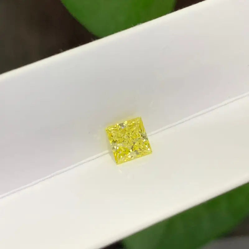 Princess Cut 1.006 Ct Fancy Yellow Lab Diamond VS Clarity - Gemstone